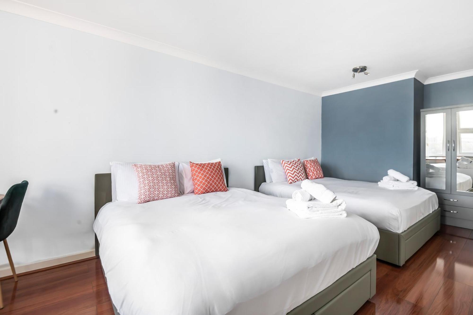 Riverside 3Br With Easy Transport 20Mins To City Centre Londra Dış mekan fotoğraf