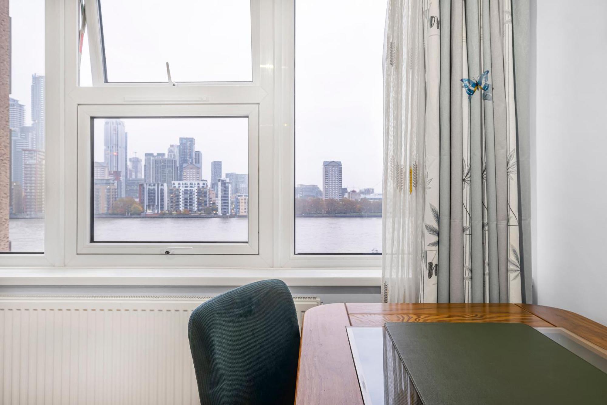 Riverside 3Br With Easy Transport 20Mins To City Centre Londra Dış mekan fotoğraf