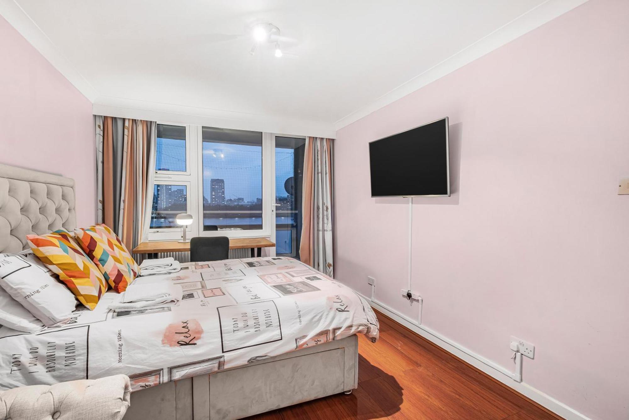 Riverside 3Br With Easy Transport 20Mins To City Centre Londra Dış mekan fotoğraf
