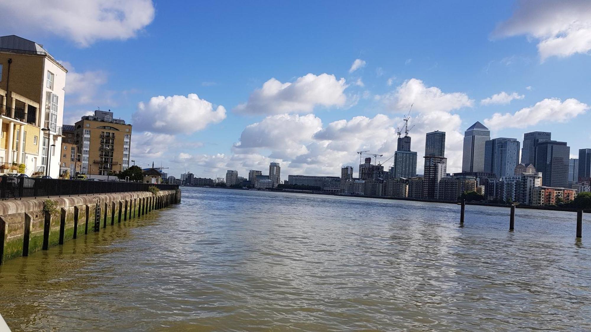 Riverside 3Br With Easy Transport 20Mins To City Centre Londra Dış mekan fotoğraf